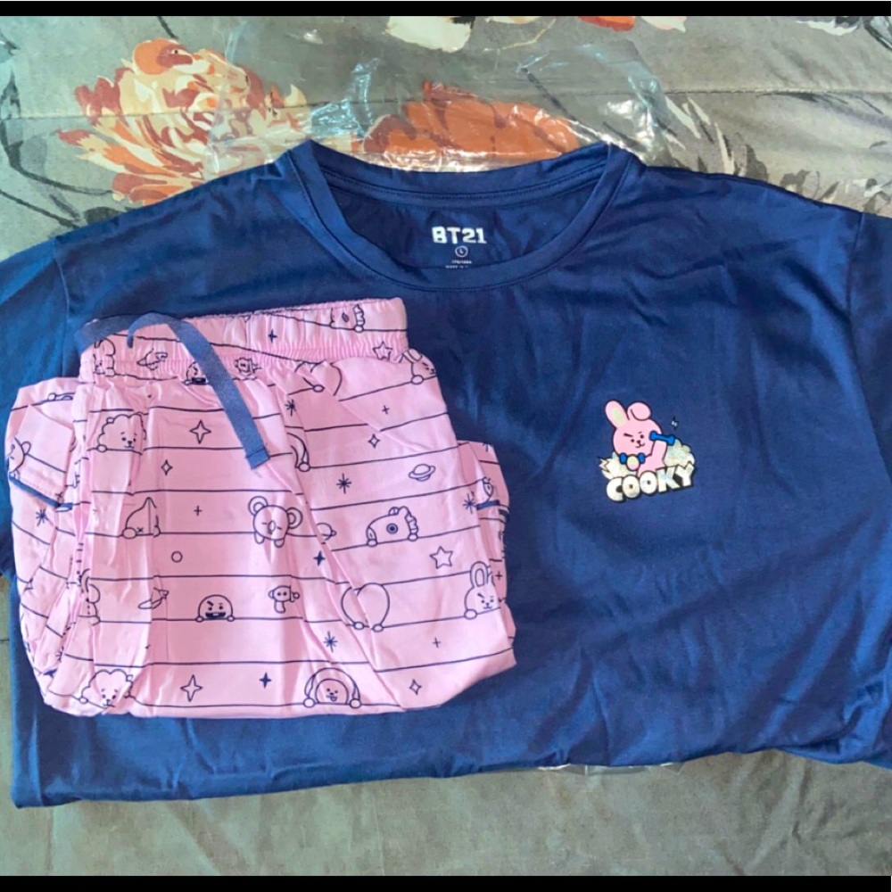 BT21 Pajamas - Cooky Set